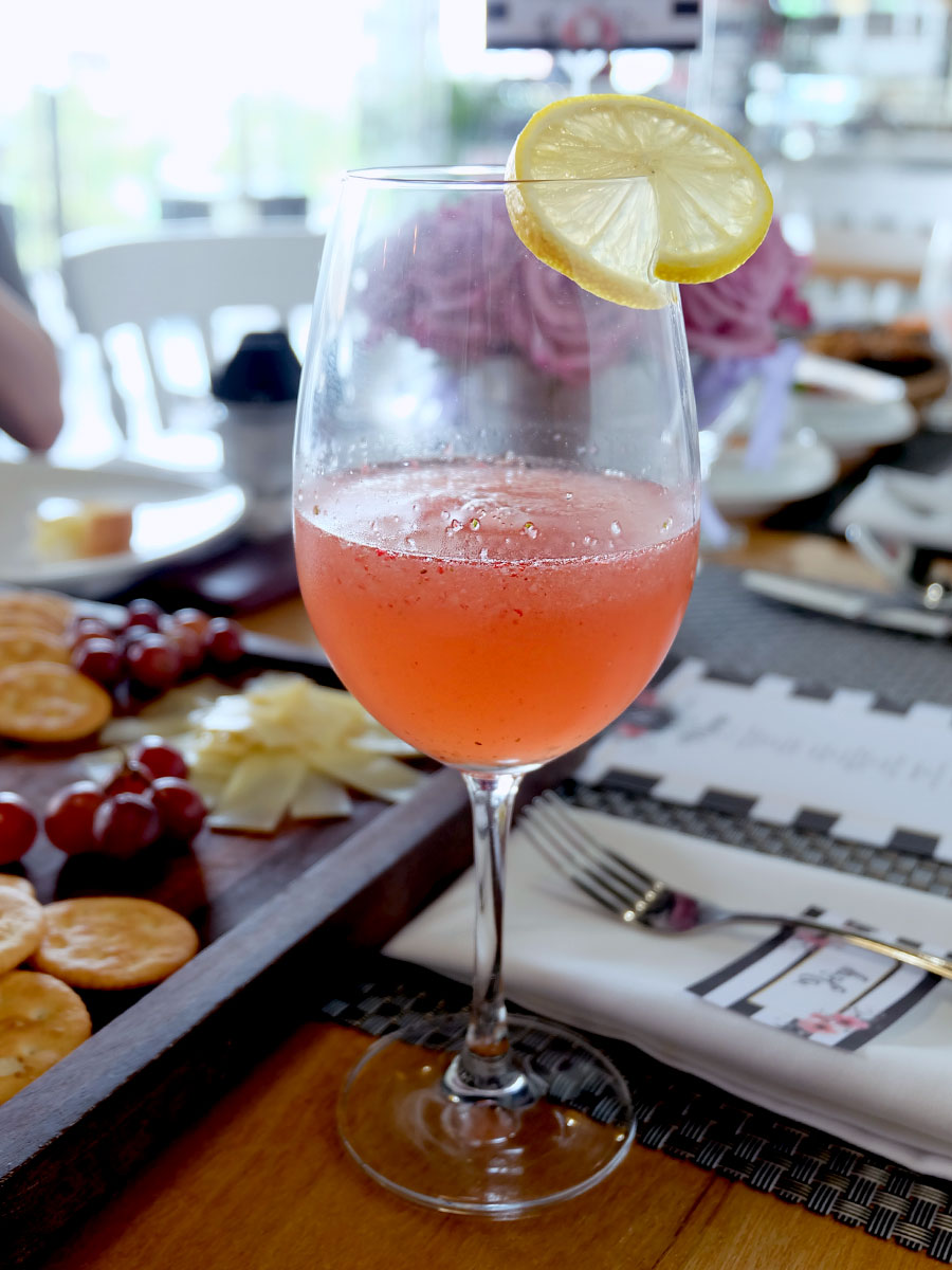 Mothers Who Brunch: A glass of Frosé