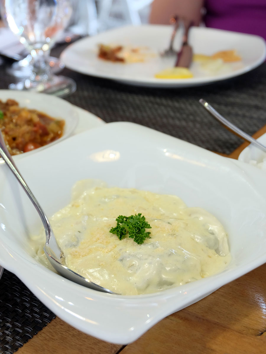 Mothers Who Brunch: Spinach Ravioli by 81 Cafe and Bistro