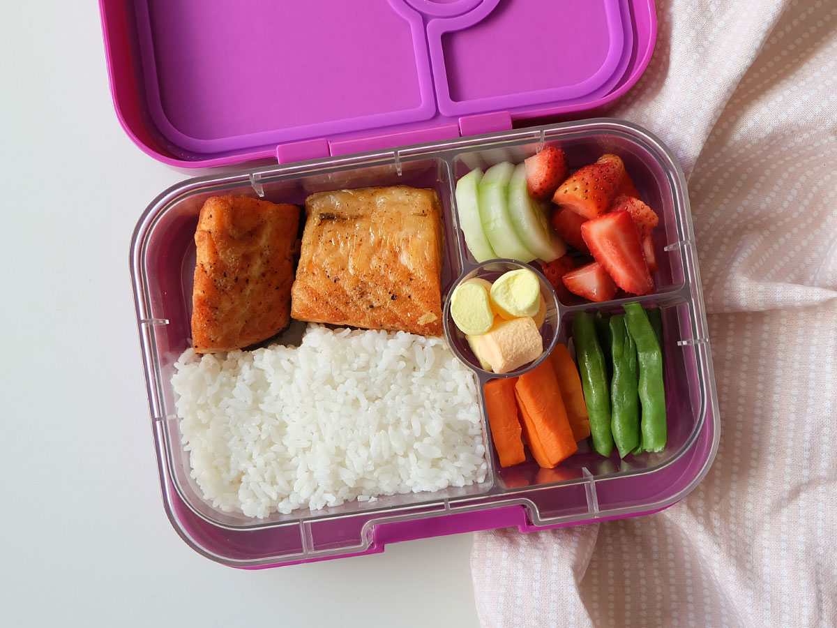 Yumbox Panino in Bijoux Purple