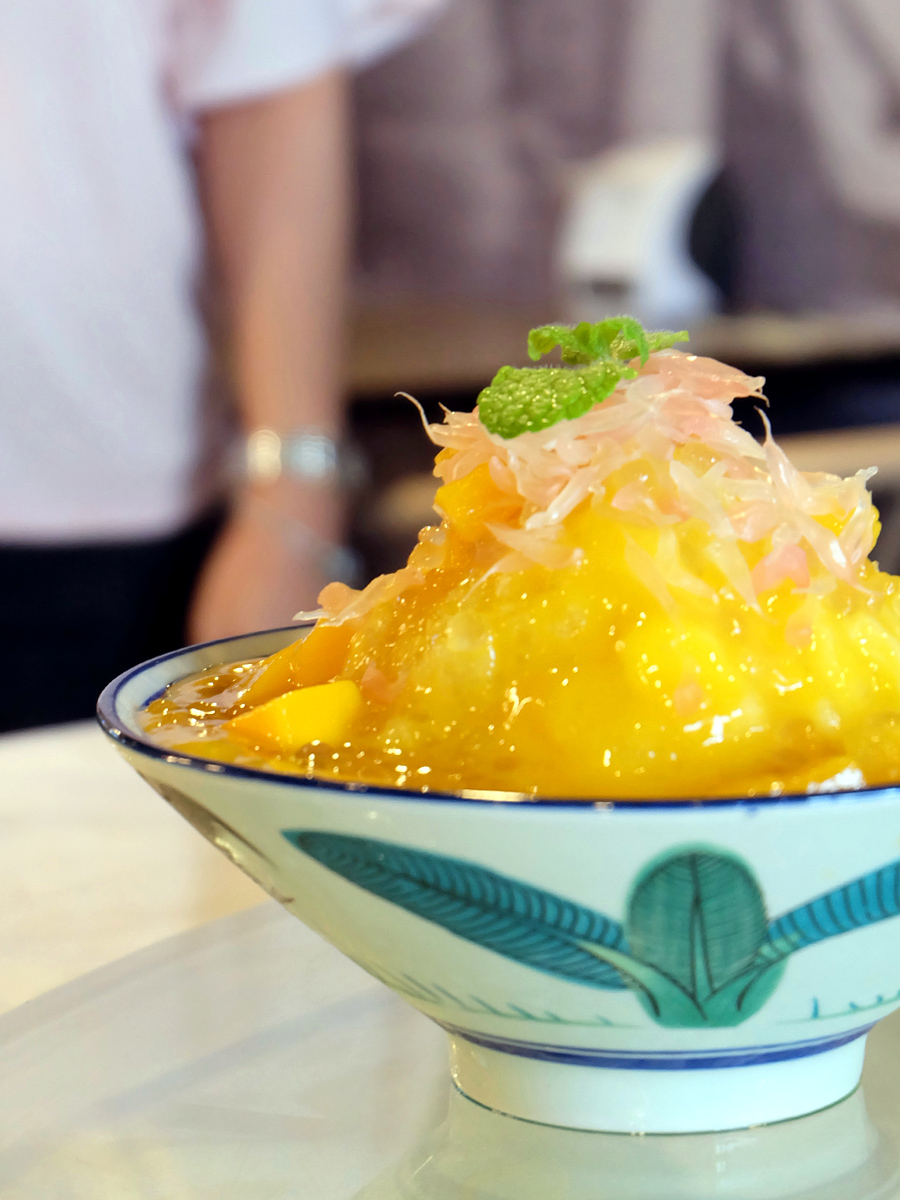 In The Mood Food Crawl with Mother's Who Brunch and Evia Lifestyle Center: Merlion's Cuisine