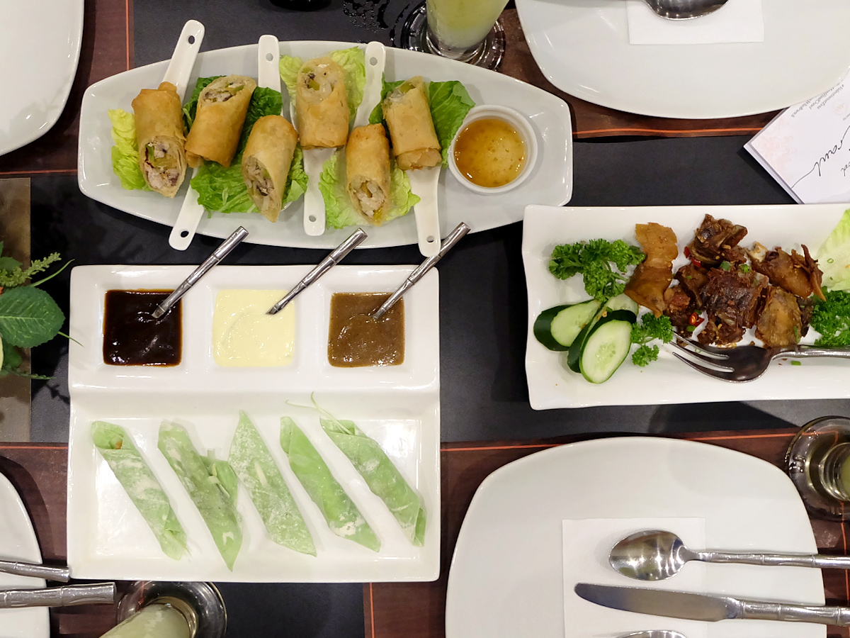 In The Mood Food Crawl with Mother's Who Brunch and Evia Lifestyle Center: Mesa