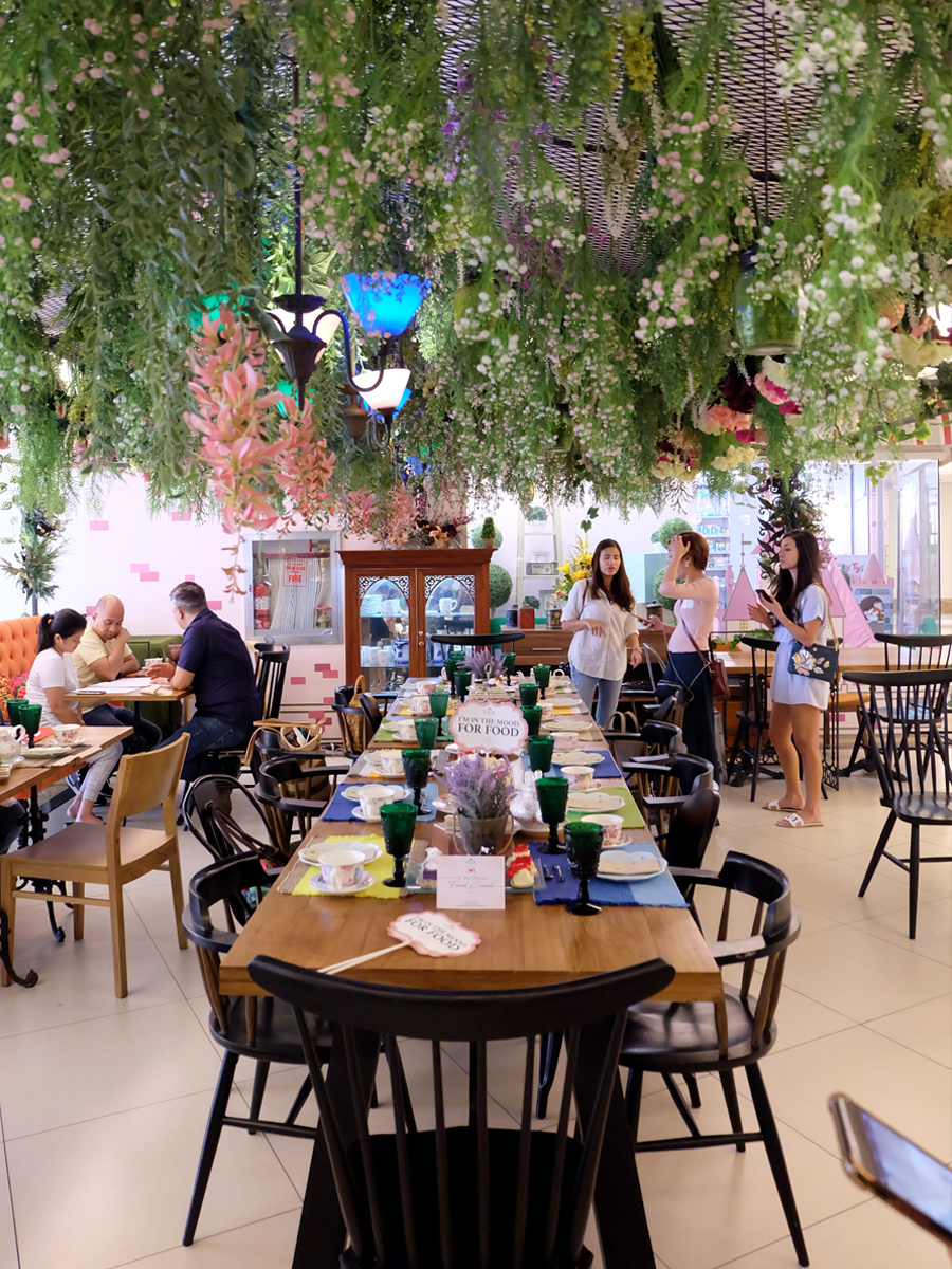 In The Mood Food Crawl with Mother's Who Brunch and Evia Lifestyle Center: The Cheesecake Fairy