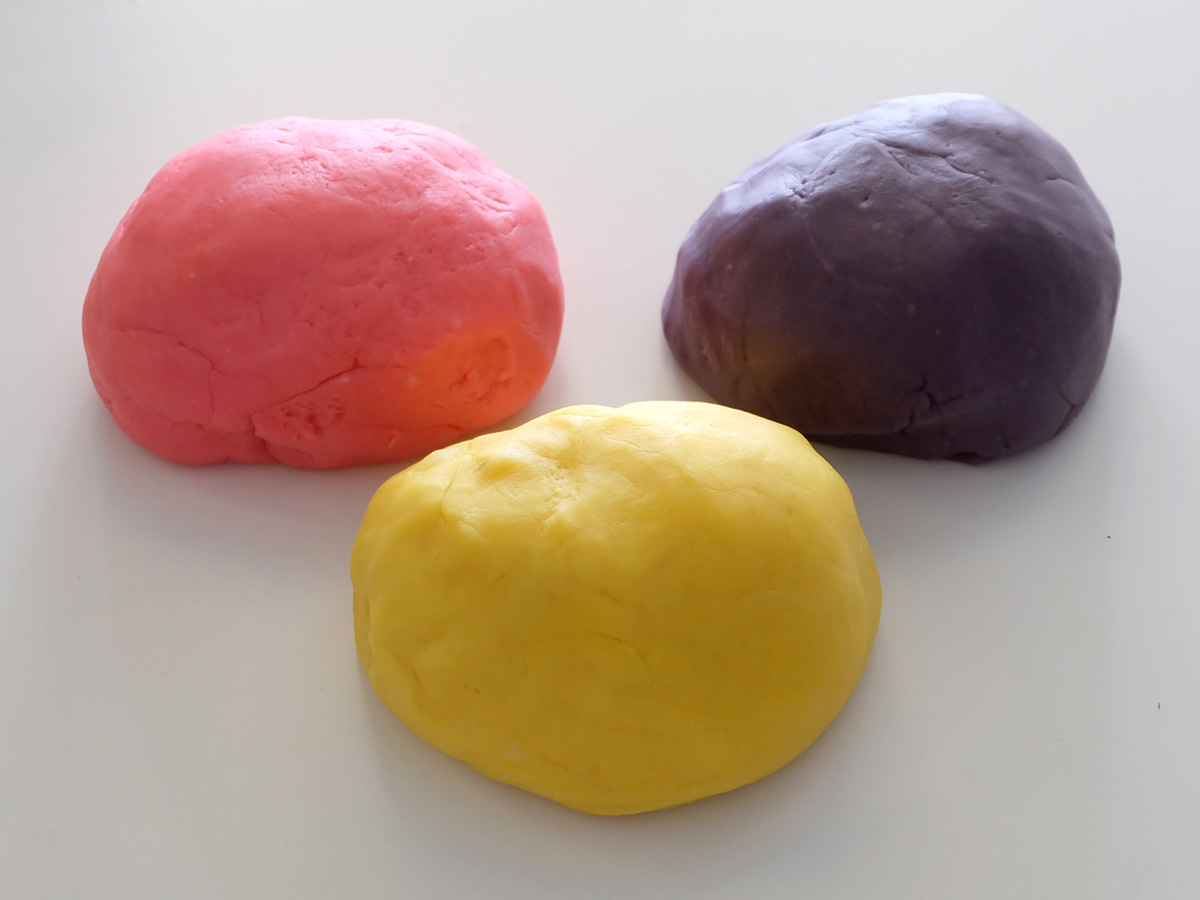 Easy Peasy Play Dough Recipe • The Pinning Mama